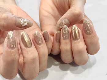 ゴールドネイル