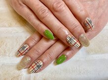 ブリリアント ネイル(Briliant Nail)/バーバリーチェック
