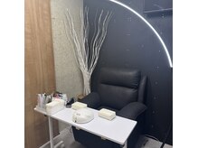 ツミキノネイルの雰囲気（ソファに変更しました♪）