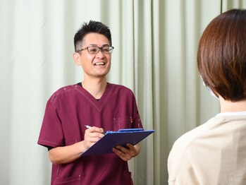 佐藤じゅんじ整骨院の写真/【ヘッドもみほぐし+姿勢改善60分初回5000円】頭を緊張をほぐし自律神経を整える。目・首・腰の不調にも◎