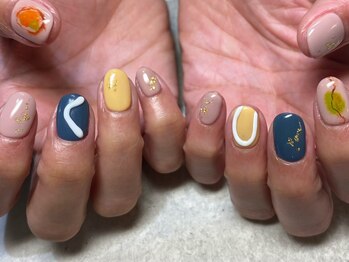 ネイル マキア(NAIL MAQUIA)/