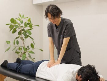 かいほう整体 本町院の写真/【本町駅徒歩2分】お仕事帰りなどに通いやすい♪長年悩んでいる痛みの根本にアプローチ!男性も大歓迎◎