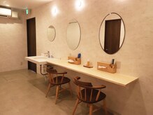 ひのき酵素浴 ナナイロ/メイクルームです♪