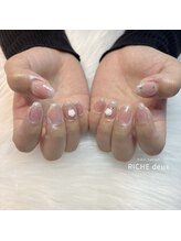 リッシュ ドゥ(RICHE deux)/チーク×ラメグラネイル