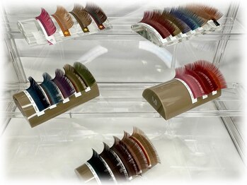 プラチナムプラス(PLATINUM+)/・カラーエクステ