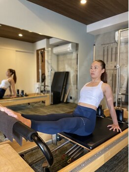 ピラティスアンドコンディショニング リライズ(Relize)の写真/《ピラティス×パーソナル》で正しい姿勢を身につけ、XO脚・洋ナシ体型も改善★下半身太りにお悩みの方へ◎