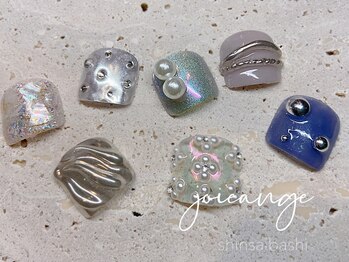 フットネイル　親指アート