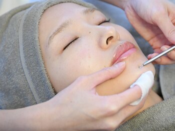 エムベル 越谷レイクタウン店(M belle)/毛穴エクストラクション