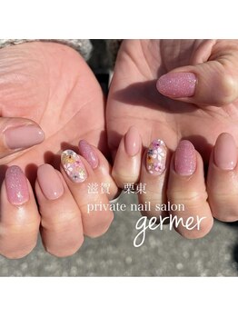 ドライフラワーと手描きフラワー