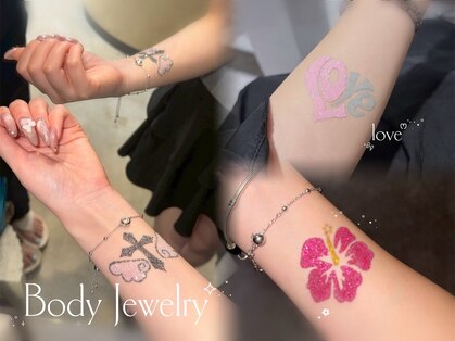 ヴィヴィ バイ セブンルックス(vivi by 7LOOKS)の写真