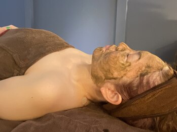 フォルモーント(Vollmond)/ハーブピーリング