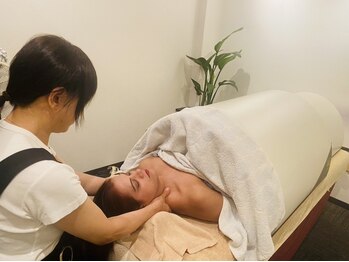 康迅整体院の写真/贅沢空間×極上施術♪全身スッキリ&美Body★【ヘッド付◎漢方ドーム蒸浴+全身アロマリンパ120分¥12,800】