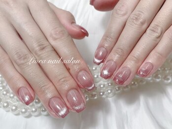 リオラ(Liora)/大人気マグネットネイル