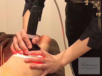 ラシェス(luscious)/ふくらはぎキャビフル