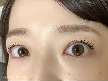 シエロアンドヒラリー/