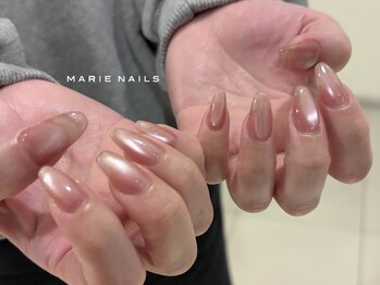 8,800 &nbsp;限定マグネット 1113c