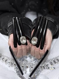 圧倒的存在感！４枚MAX！