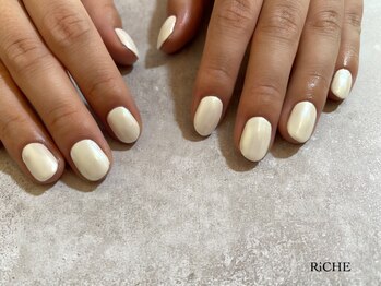 リッシュ(Riche)/white mirror