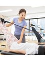 ブルームピラティス 銀座店(bloom pilates)&nbsp;グループでも一人じゃない。あなたのフォームをサポート。