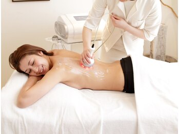 クリニカルエステ イーズ 泉北パンジョ店/ラジオ波