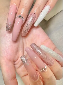 ホッコネイルズ(hocco nails)の写真/スカルプでオシャレの幅広がる◎ワンカラー・ラメグラがお得！新年度に向け、存在感あるネイルはいかが？