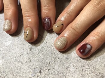 ニュアンスネイル