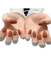 グローネイルズ(Glow Nails)/