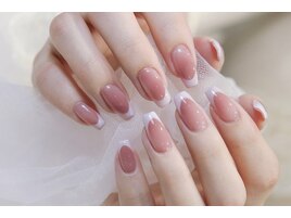 王道フレンチネイル