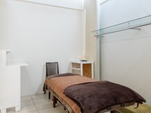 ゆうき式小顔矯正/施術室1