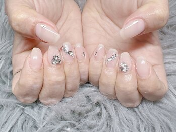 ドーリーガール(Dolly Girl)/