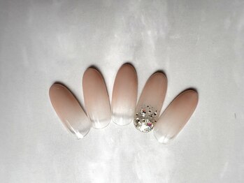パラジェル登録サロン Nail　care salon Repos　桂の写真/ネイル初心者の方も大歓迎♪デザインやカラー選びも丁寧にサポートします☆デザインやカラーも豊富！！