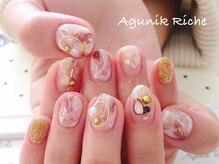 アグニークリッシェ(Agunik Riche)/【大理石ネイル】