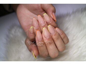 ネイルサロン R/