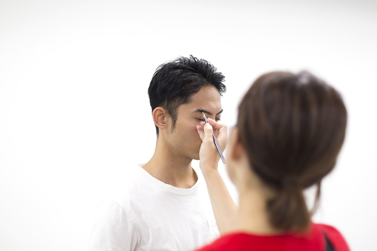 ≪メンズ限定≫メンズ眉WAXスタイリング+こめかみWAX￥5600