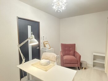 ロゼ(Rose)の写真/【本陣駅徒歩3分】好立地で通いやすさ◎美フォルムにこだわる高技術ネイルサロン◎個室空間でゆったり♪