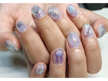 くらげネイル○゜。