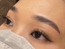 【眉毛パーマ】ハリウッドブロウリフト（HBL）