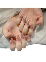 グローネイルズ(Glow Nails)/