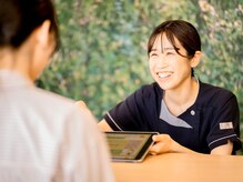 おひさま整骨院 北千住院の雰囲気（笑顔でお客様を「おもてなし」いたします☆）
