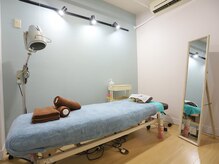 ぶんのいち整体院/【施術スペース】
