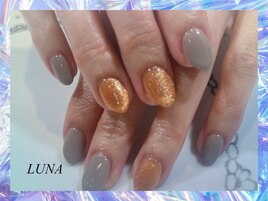 ☆大人のマグネット秋ネイル☆