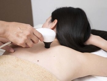 ハートアンドボディ 烏丸店(Heart&Body)の写真/大人女性のむくみ・凝り固まった体に◎水素×酸素で体の軽さ実感！全身13,000円／背中肩首8,000円