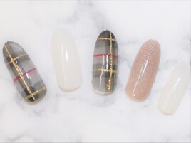 チェックネイル。
