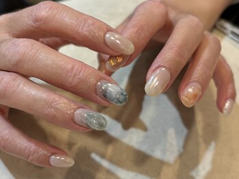 クルネ(QULNE)/ニュアンス/オーロラネイル