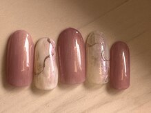 ジジ(Gigi)/季節限定シンプルネイル