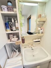 ビーレナトゥス(B Renatus)/パウダールーム