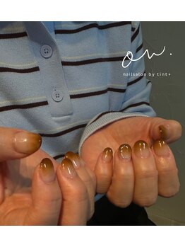 オンドットネイルサロンバイティントプラス(on. nailsalon by tint+)/ニュアンスグラデ+パーツ