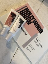 スリー(THREE)/ハリウッドブロウリフト認定店