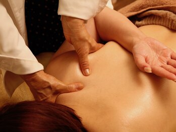 ゴカイ(Gokai)の写真/日々の生活で腕も首・肩こりでパンパン、疲れが取れないと行ったお悩みの方に◎オールハンドで疲れを解消！