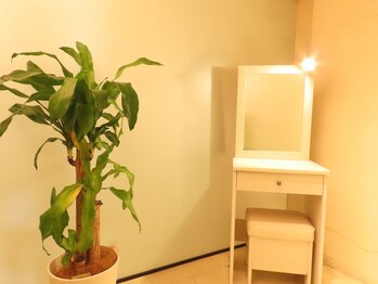 鍼灸院リラクスラボ/化粧台